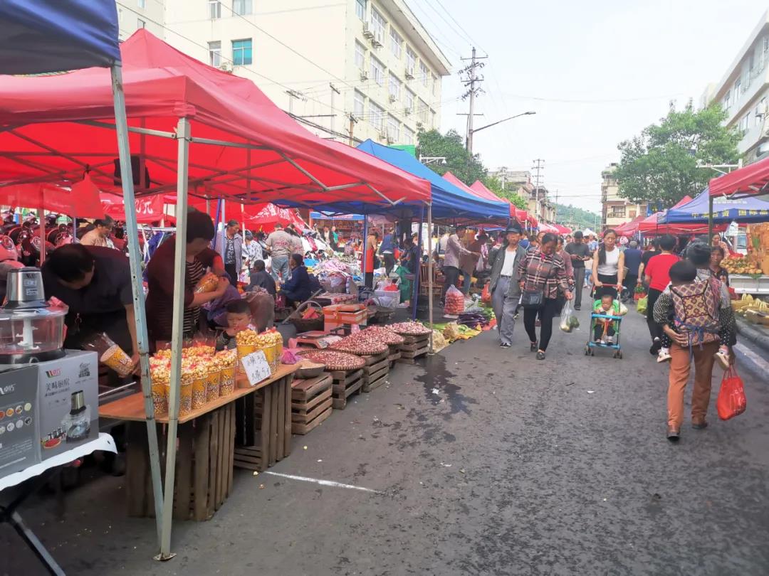 农贸市场设计|地摊经济和农贸市场能共赢吗?